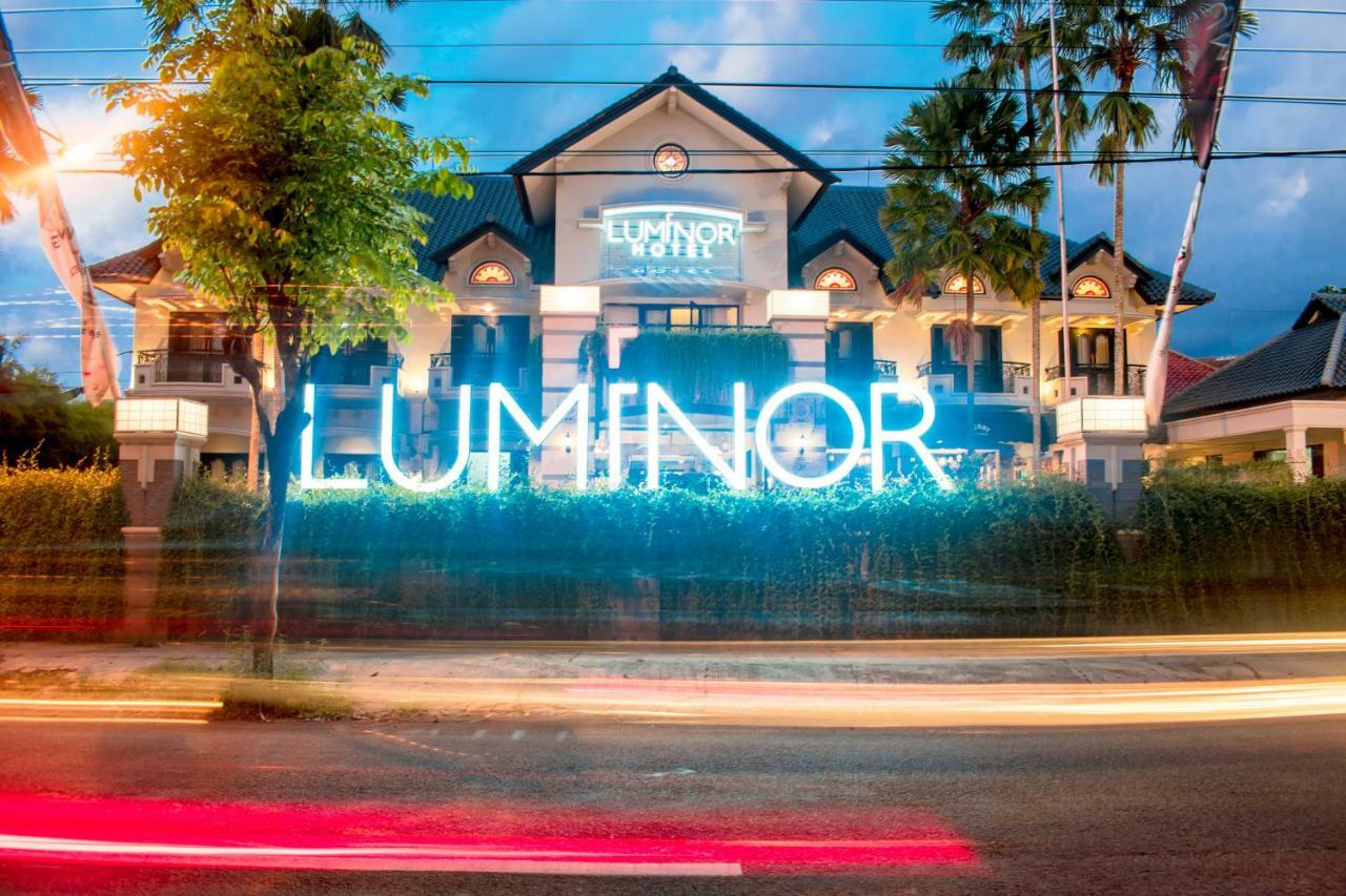 Luminor Hotel Jember By Wh Экстерьер фото